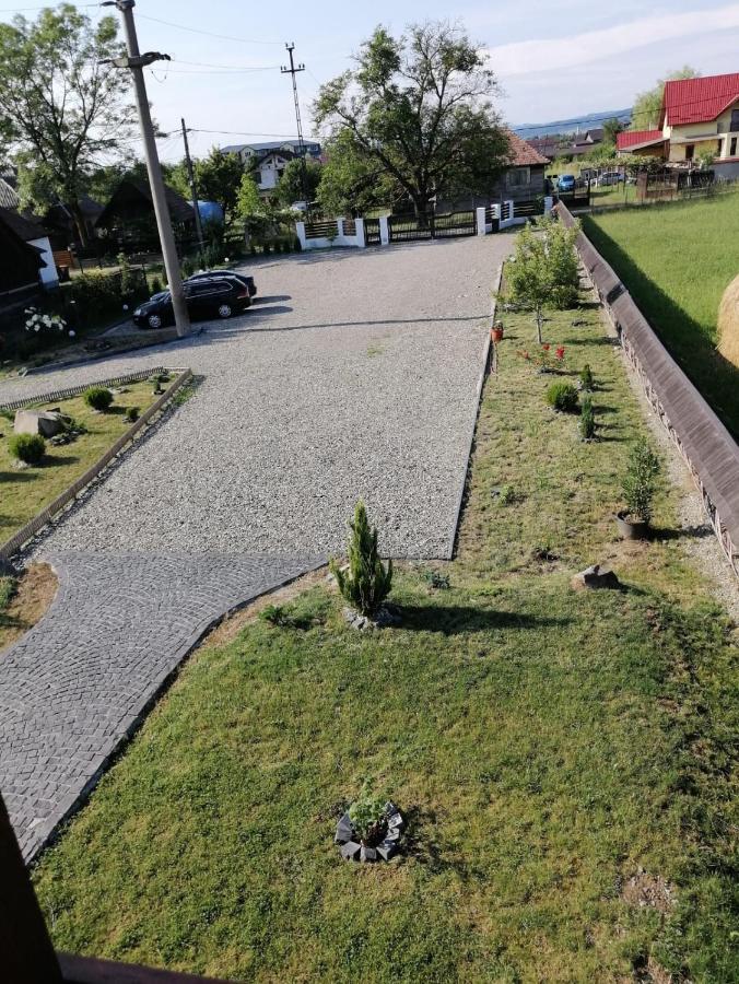 Hotel Poeme Sighetu Marmaţiei Exteriér fotografie